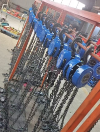 冠航手拉葫芦在重型阀门安装中调整高度位置